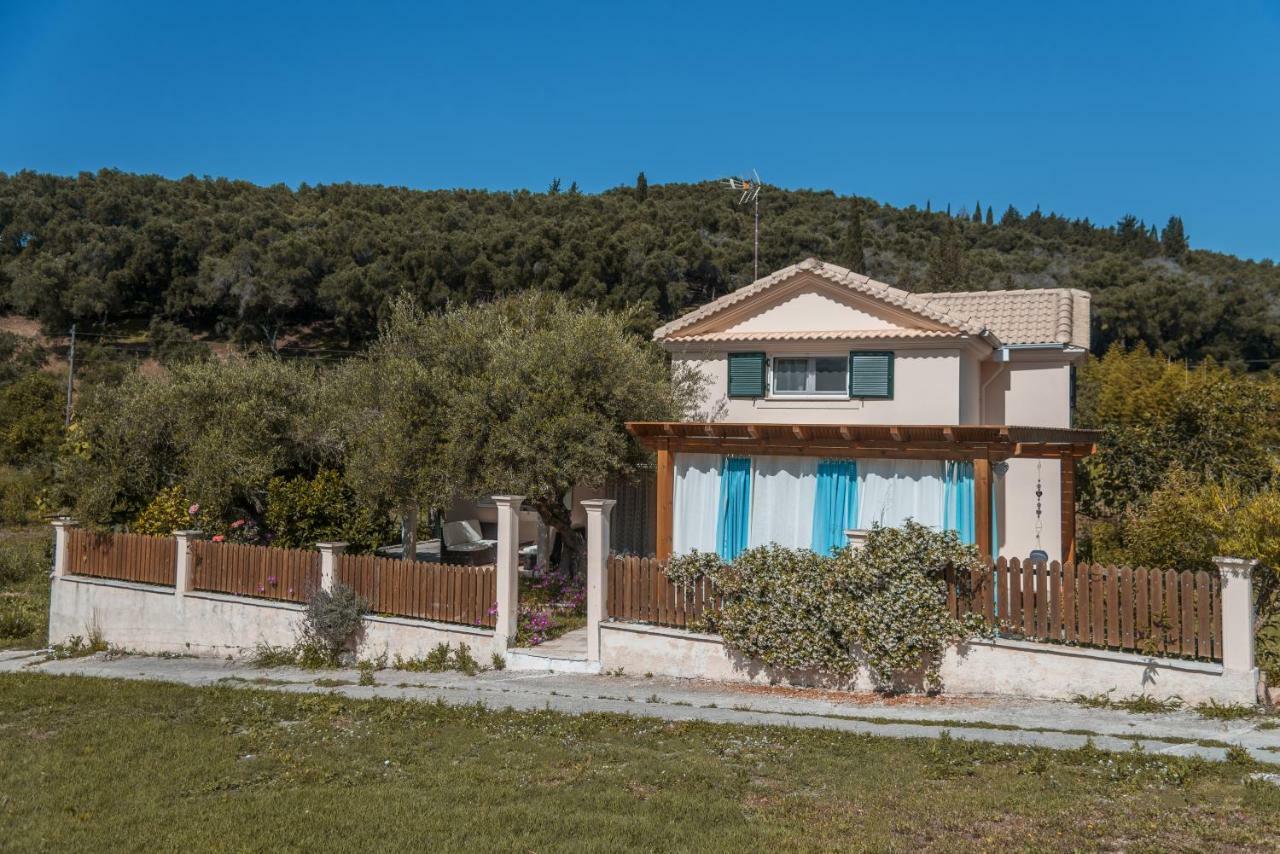 Villa Armonia Vitaládes Екстериор снимка